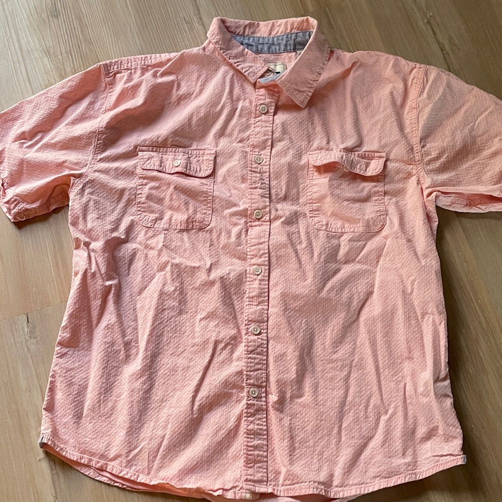 Seapointe island classics button down T shirt